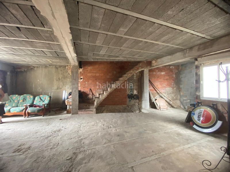 Foto 96911582-911a-43e2-a557-3b6c39e73d09. Edifici a carrer capità cendra 13 a Pego