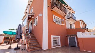 Casa adossada a Urbanització Devesa 68B