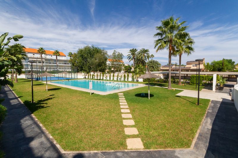 Foto 6a0768ee-253c-4417-9cc2-f62e73981915. Penthouse in carrer mar jónica 2 in El Palmar - Los Molinos Dénia
