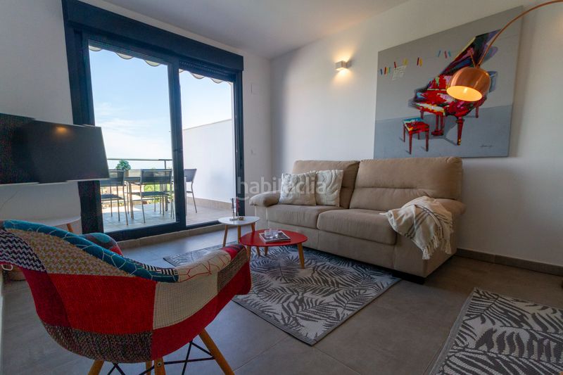 Foto bb0bf791-e2ee-443b-8618-85da4ad5c858. Penthouse in carrer mar jónica 2 in El Palmar - Los Molinos Dénia