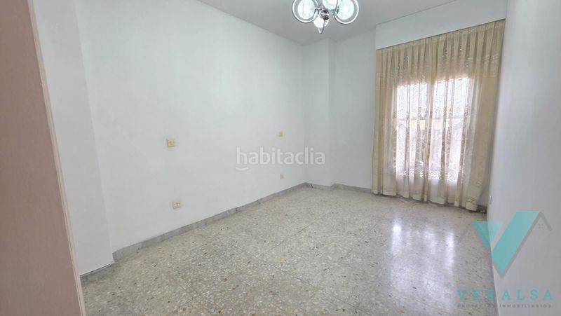 Foto ca3246ad-1f87-4827-8d34-94da5851a09c. Flat in Hellín Madrid