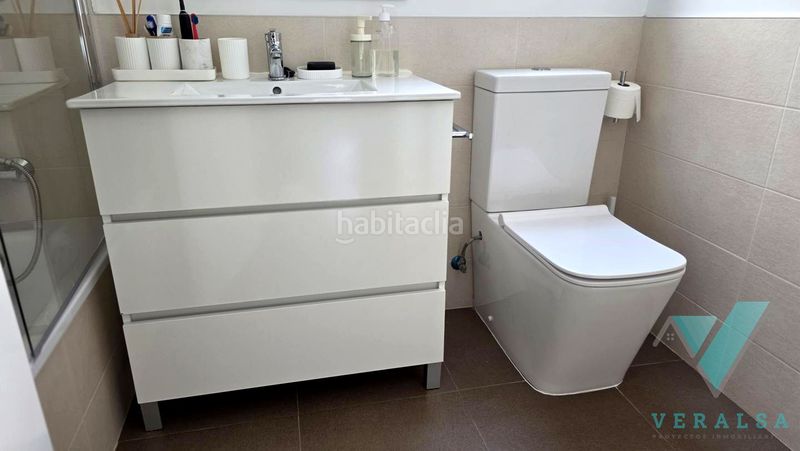 Foto 338d1f78-3067-412c-8257-fab4028c9ae3. Pis amb calefacció aparcament piscina a El Cañaveral Madrid