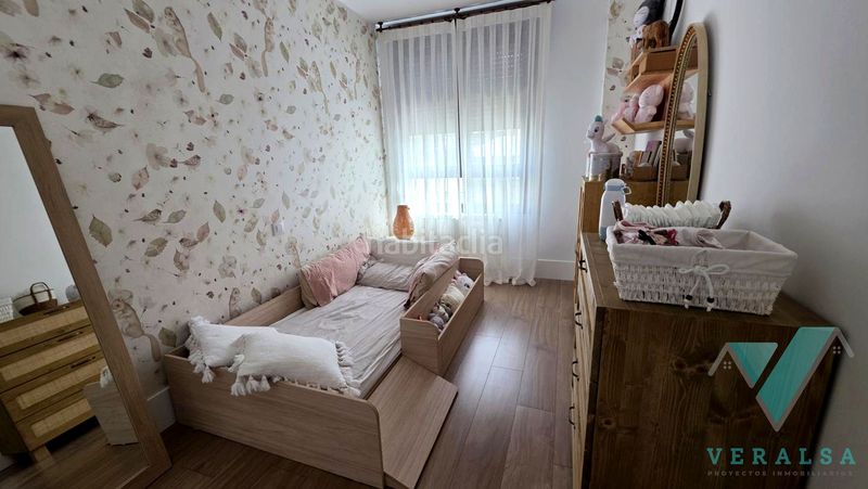 Foto 361de9c8-dad0-407b-80a9-8237b36dacc1. Pis amb calefacció aparcament piscina a El Cañaveral Madrid