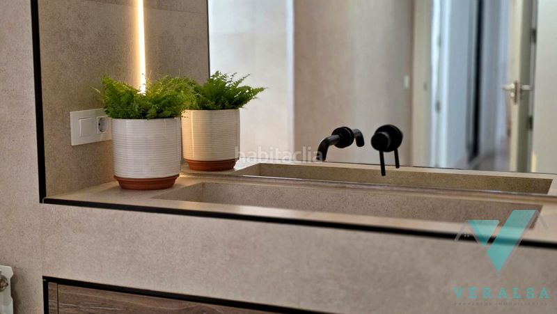 Foto 407e233b-fbec-45a1-851a-5d36fa2b702f. Pis amb calefacció aparcament piscina a El Cañaveral Madrid