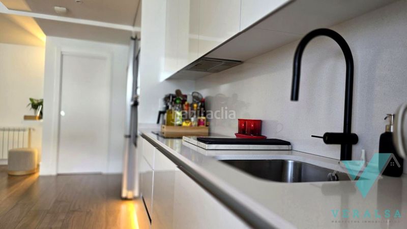 Foto a56fc09f-001c-4d3a-9d24-075964edec9b. Pis amb calefacció aparcament piscina a El Cañaveral Madrid