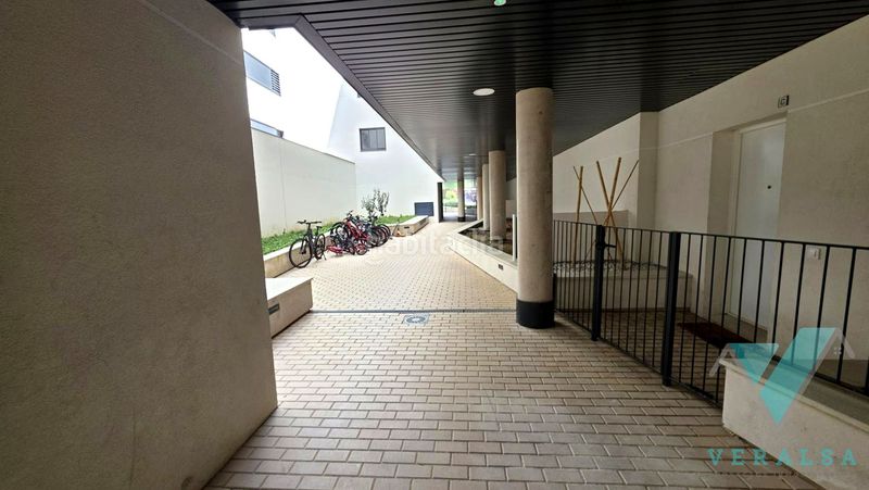 Foto bc8e9c3f-a185-4484-be7e-467d9366f126. Pis amb calefacció aparcament piscina a El Cañaveral Madrid