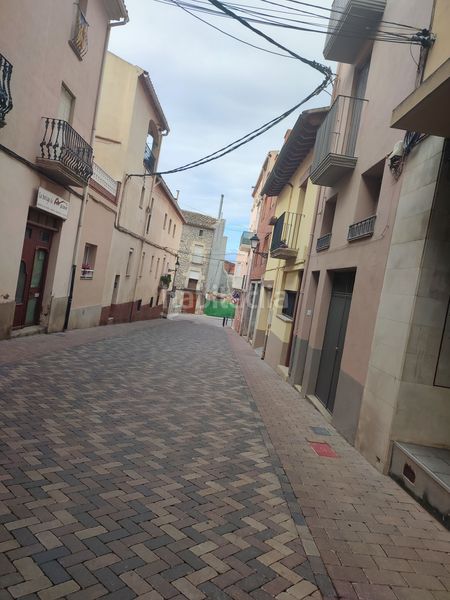 Foto a13cd4fc-6b5c-437e-85d6-5f8e0d06e16b. Lloguer local comercial a Borges Blanques (Les)