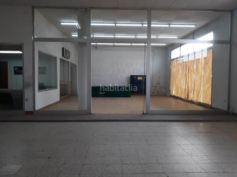 Foto 65a1877b-bd87-4b97-b70e-89806e89cbc9. Nave industrial en venda a les borges blanques. finca urbana composta per varies naus industrials, terreny i vivenda. ocupa una superfície total d en Borges Blanques (Les)