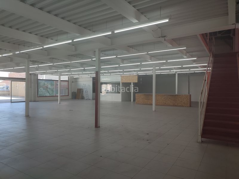 Foto d5802ef7-a23d-46ee-9dfd-1b10ddf9e2ed. Affitto locale commerciale in carrer de la indústria 14 in Borges Blanques (Les)