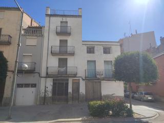 Casa a Carrer marquès d'olivart 36. En venda al municipi de les borges blanques.  casa unifamiliar,