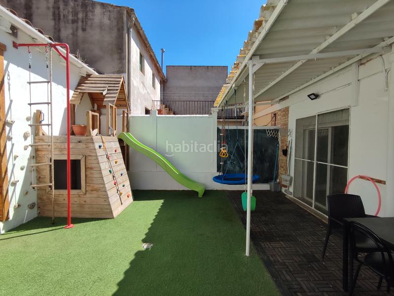 Foto 0d678d69-2567-4e54-8a4a-dcde440428a1. Casa  unifamiliar en venda al municipi de les borges blanques de 150 m2 de superfície construïda sobre un terreny urbà de 111 m2. en Borges Blanques (Les)