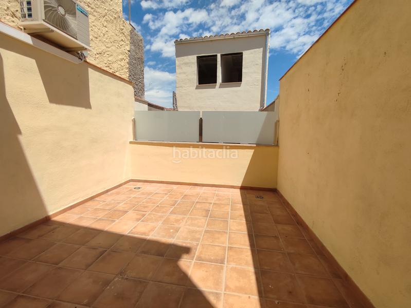 Foto a0d653b1-5b3d-4a5e-bb4b-0de887adf502. Casa con riscaldamento in Poal (El)