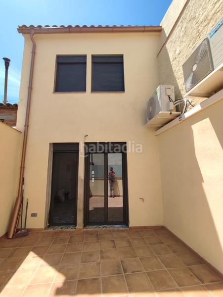 Foto fb34294a-a499-4cb0-b9d9-06683f504661. Casa con riscaldamento in Poal (El)