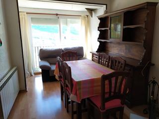 Rent Penthouse in Ulldemolins. Pis en lloguer a ulldemolins