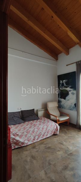 Foto 13dfa60f-95a2-4382-838b-c438a9ac55fb. Casa adossada amb xemeneia calefacció aparcament a Borges Blanques (Les)