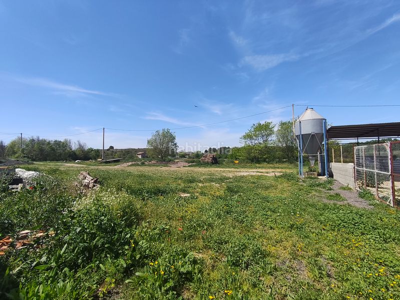 Foto b3faab86-b912-45ab-bf62-c683e1443e55. Landgut in Juneda