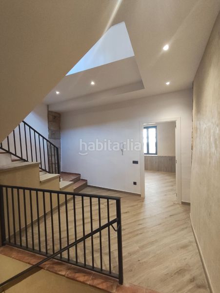 Foto 97188662-2413-41d3-a482-5255cda60baf. Casa con camino in Tarrés