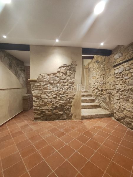 Foto 07a405a8-9462-4e63-8e5c-dd9ccacd934d. Maison avec cheminée dans Tarrés