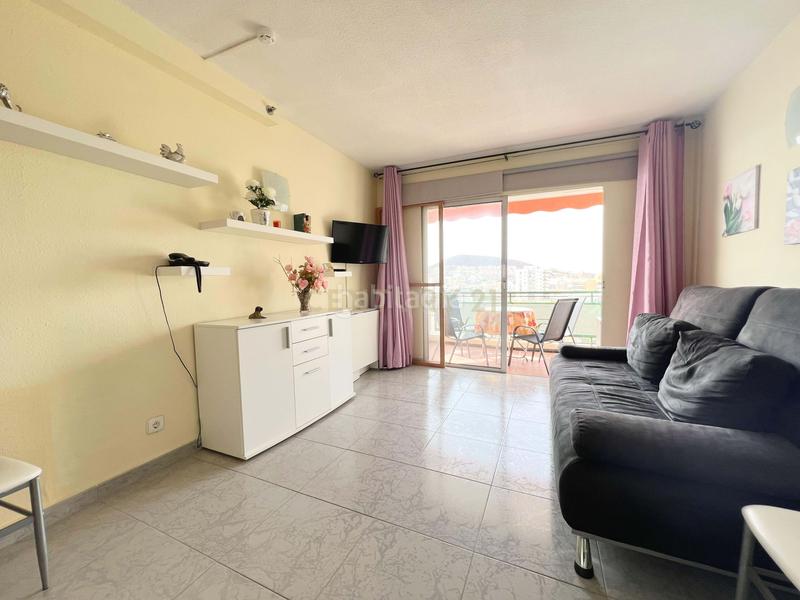 Foto 1ec8cad2-c396-44ee-b429-93b7b09d8080. Piso en Los Cristianos Arona