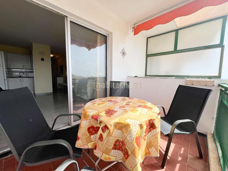Foto 6ab2b306-ba31-4749-b628-497f8d0b3920. Piso en Los Cristianos Arona