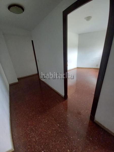 Foto 6388674f-b3df-4200-96e8-e52787153536. Appartamento con riscaldamento parcheggio in Ciudad Jardín - Parque Roma Zaragoza