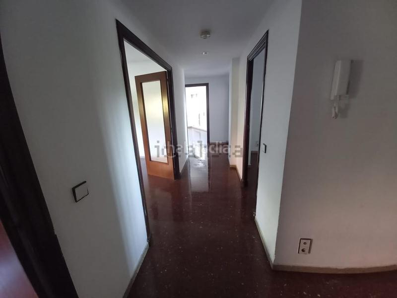 Foto 722a353b-884d-4851-ad98-baa323a0b1df. Appartamento con riscaldamento parcheggio in Ciudad Jardín - Parque Roma Zaragoza