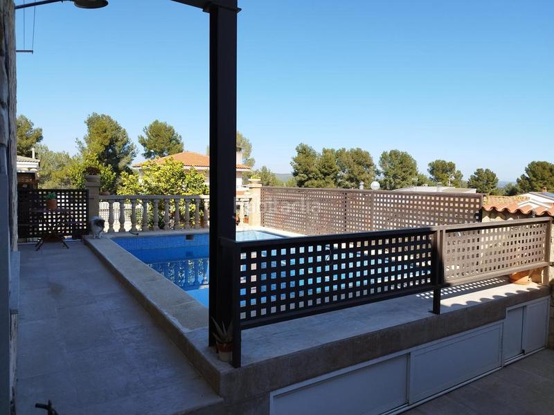 Foto a8654c24-c212-4a33-9196-b692cb0509f3. Casa amb calefacció piscina a Catllar (El)