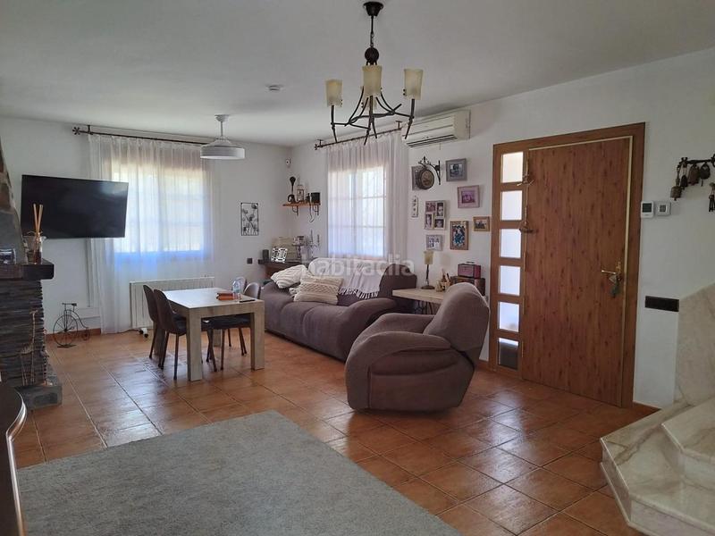 Foto aeb9f0ed-83ac-43d5-b565-f485693f5078. Casa amb calefacció piscina a Catllar (El)