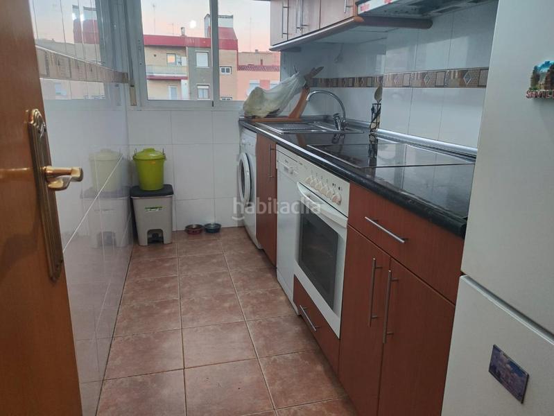Foto 1884c2e3-e55b-417d-be57-c8e21fdceab7. Flat with heating in Las Delicias Zaragoza