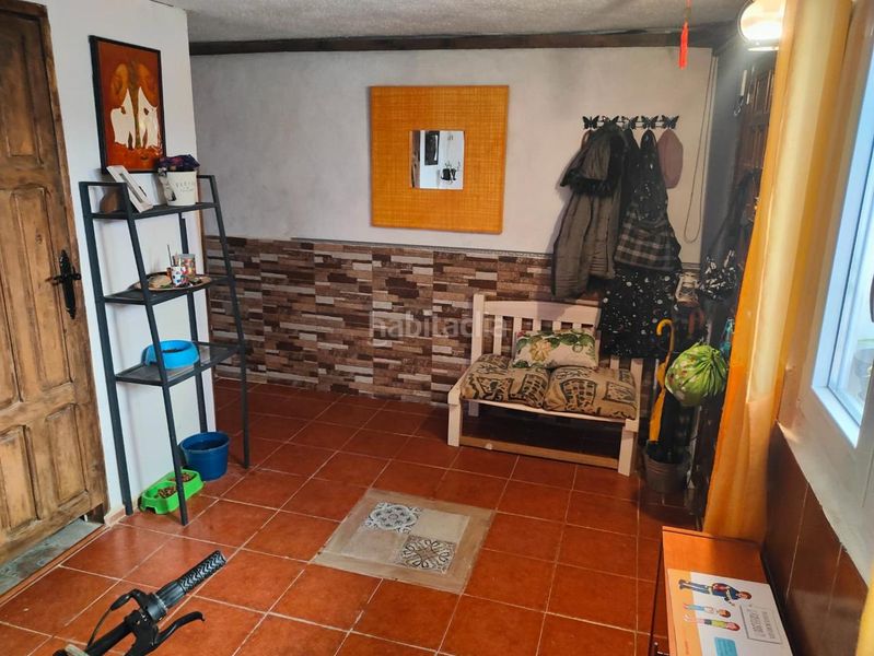 Foto bc7275c5-7bd4-4459-aa4e-68e1c590d5e5. Casa amb calefacció a Luceni