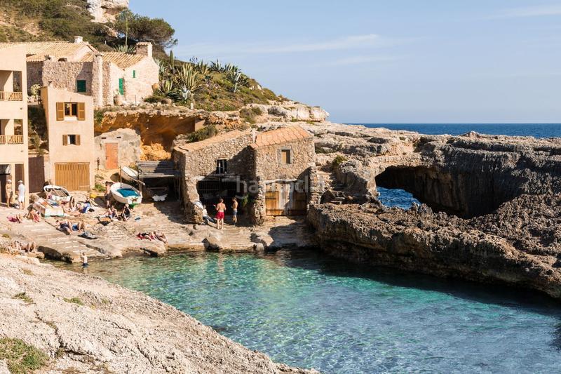 Foto b914a576-2879-4242-b3e8-22ea621f897a. Casa en Cala Llombards Santanyí