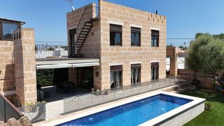 Affitto Casa in Calle gamba. Tu destino vacacional perfecto te espera en sa ràpita!