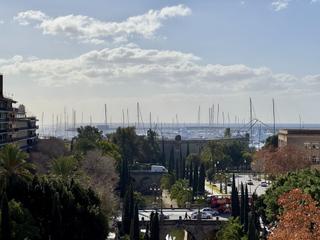 Piso en Passeig mallorca 5. Un diamante en bruto con vistas espectaculares al mar en paseo d