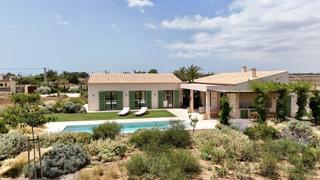 Masia a Sa rapita 150. En venta magnífica finca de nueva construcción