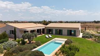 Fondo rustico in Sa rapita. En venta magnfica finca de nueva construccin