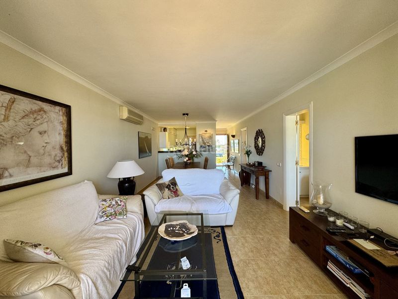 Foto 98515d40-dc53-4f42-b1fc-365ed0b159c5. Alquiler apartamento en son duri 7 apartamento en primera línea de mar sa ràpita alquiler temporal, estancia mínima 1 mes en Campos