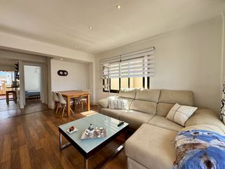 Flat in Carrer pop 12. Piso de 3 dormitorios con terraza, parking y trastero en sa ràpi