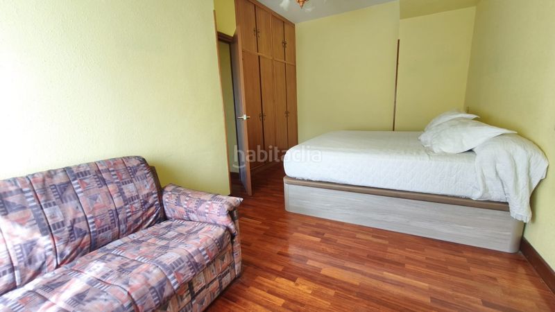 Foto 289dc5d5-ce2b-4b3b-bf02-c2899f379b38. Pis a Zarautz