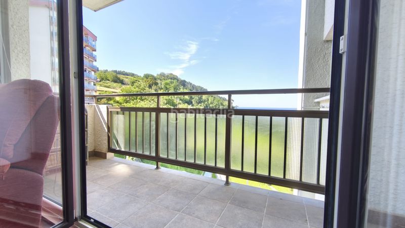 Foto 845d5fb1-5128-4195-9fb8-389ee01d5675. Pis a Zarautz