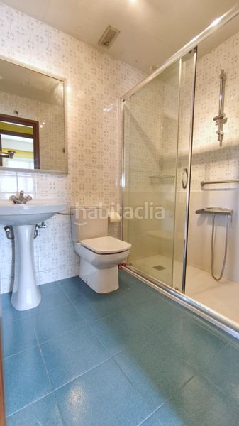 Foto 9e5a6ac0-cbd6-4f2f-8b9d-75503e7839eb. Pis a Zarautz