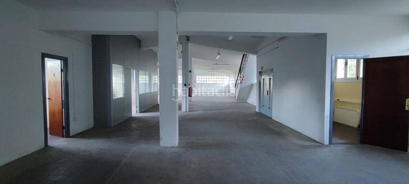 Foto 482f4267-788c-4c05-8a3a-c5c518d636c6. Nave industrial en Aia