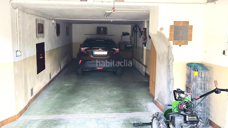 Foto 47e49c6b-cc0d-48f7-b538-23a878ef7f48. Masía lado sur de caserío, con terrenos en Aizarnazabal