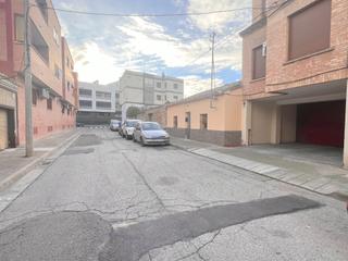 Lloguer Aparcament cotxe  Calle de régulo. Garaje alquiler coche pequeño o dos motos.