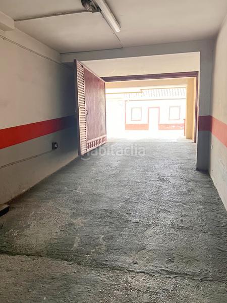 Foto d21da01b-edb0-4267-8a82-365d2dd1c771. Lloguer aparcament cotxe a Valdefierro Zaragoza