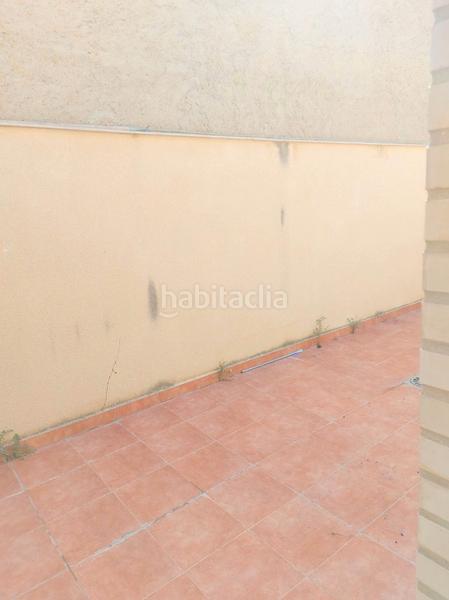 Foto f91488b8-0620-4bd5-8bea-ae6edea82b8f. Alquiler piso en Valdefierro Zaragoza