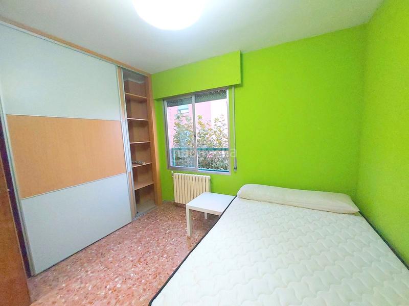 Foto ab77aab2-8572-45c8-8644-e9bc5177a5e4. Pis a carretera de huesca 21 a San Gregorio Zaragoza