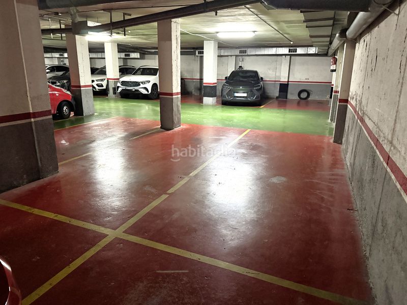 Foto 0bf7534d-2293-430b-b781-01226ac0ee48. Parking voiture dans plaça maria aurèlia capmany 9 dans Sant Joan Despí