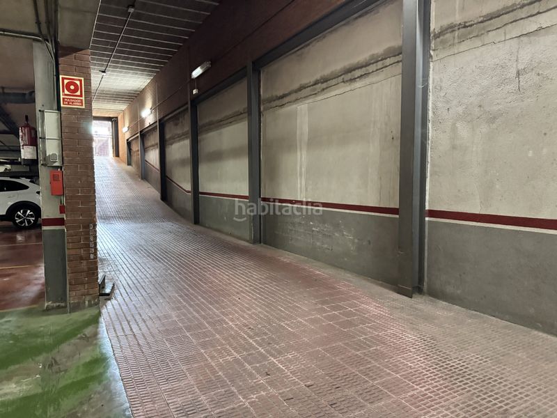 Foto 2911214e-6457-46e4-86d9-1b2472e08081. Parking voiture dans plaça maria aurèlia capmany 9 dans Sant Joan Despí