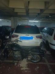 Aparcament cotxe  Plaça de catalunya. Plaza de parking muy centrica,