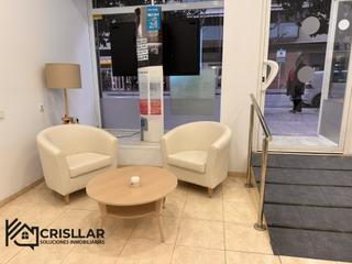 Business premise in Carrer de josep m. jujol 9. Oportunidad para inversores! local comercial en sant joan despí